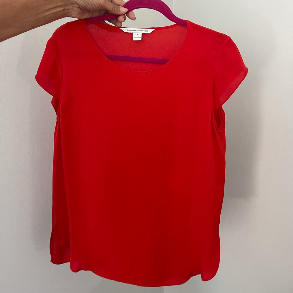 Diane Von Furstenberg red top